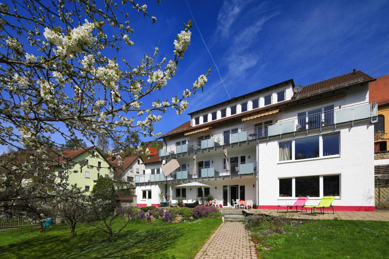 Minderleins Apart Pottenstein Esterno foto